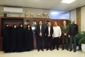 تصویر امروز  معلمان در سنگر جهاد علمی و تبیینی در میدان جنگ نرم نقش‌آفرینی می‌کنند