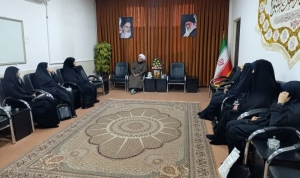 تصویر نشست هم‌اندیشی بانوان فعال فرهنگی ماهدشت با محوریت کادرسازی مهدوی برگزار شد