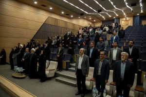 تصویر آیین اختتامیه هفته آموزش و بزرگداشت مقام استاد در دانشگاه علوم پزشکی البرز برگزار شد