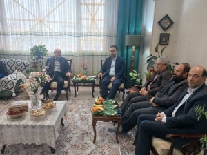 تصویر دیدار دکتر شعبانی با پیشکسوت فرهنگی «حسن جمالی»
