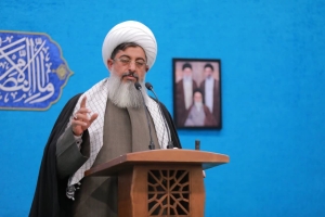 تصویر انقلاب اسلامی، ایران را به ابرقدرت جهانی تبدیل کرده است