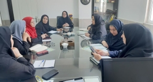 تصویر تشست مسئولین مراکز کانون پرورش فکری کودکان و نوجوانان استان البرز
