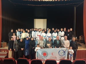 تصویر قدردانی مدیریت شهری محمدشهر از فعالان آموزشی و ورزشی