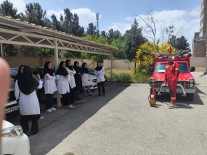 تصویر آموزش ایمنی در مراکز بهداشت و درمان محمدشهر