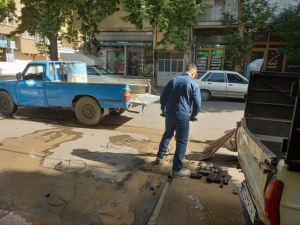 تصویر خدمات رسانی به شهروندان هشتگرد ادامه دارد