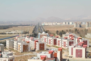تصویر رفع مشکل اسناد اراضی نهضت ملی مسکن به مساحت ۷۵۰ هکتار با ورود دستگاه قضایی استان البرز