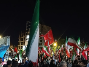 تصویر هشتادوچهارمین شبِ قرار ایستادگی کرجی‌ها؛ روایتی از یک عهدِ پایدار