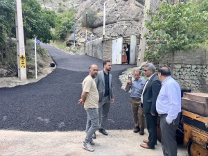 تصویر اتمام پروژه بهسازی معابر  روستای کلاهرود در بخش مرکزی طالقان