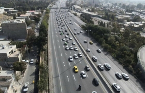 تصویر تردد بیش از ١٩ میلیون خوردو از محورهای مواصلاتی استان البرز در اردیبهشت ١۴٠۵
