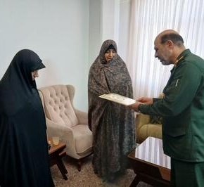 دیدار فرمانده سپاه استان البرزبا خانواده شهیدان جنگ ۱۲ روزه استان