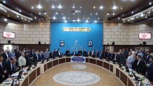 تصویر تلاوت استاد مهدی فلاح نژاد با حضور نماینده ویژه رئیس جمهور و رئیس ستاد قاچاق کالا کشور در البرز