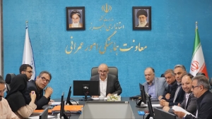 تصویر بررسی درخواست‌ واحدهای تولیدی در جلسه کمیسیون هوای پاک البرز