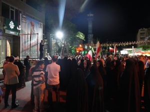 تصویر آیین بزرگداشت امام خمینی (ره) و شهدای 15 خرداد در کمال‌شهر برگزار شد