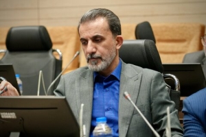 تصویر تأکید بر شتاب‌بخشی و توجه به وصول درآمدهای شهرداری کرج