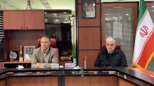 تصویر دیدار مدیر کانون‌های خدمت رضوی با شهردار و اعضای شورای اسلامی شهر هشتگرد
