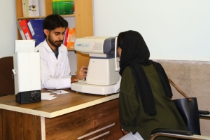 تصویر ارائه خدمات رایگان سلامت به شهروندان فردیس در فرهنگسرای وحدت