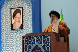 تصویر زیر بار سلطه گری آمریکا نمی رویم