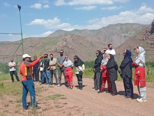 تصویر برگزاری دوره آمادگی مهارت‌های عملیاتی برای ارتقای توان امدادی نیروهای هلال‌احمر طالقان