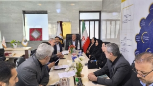 تصویر احیای جایگاه فرش دستباف نیازمند انسجام تشکل‌ها، توسعه صادرات و حمایت از فعالان این حوزه است