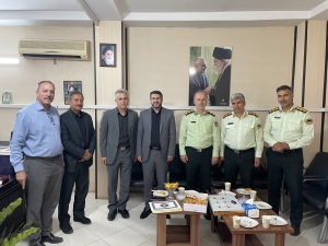 تصویر تقدیر فرمانده انتظامی شهرستان چهارباغ از مسئولان قضایی