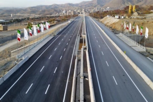 تصویر توسعه زیرساخت‌های حمل‌ونقل، گامی مؤثر در کاهش آلودگی هوای البرز
