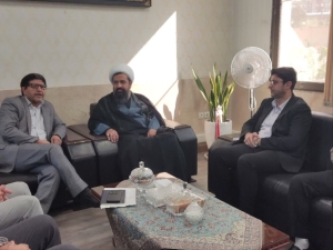 تصویر دیدار امام جمعه شهرستان چهارباغ با مدیرکل فرهنگ و ارشاد اسلامی استان البرز