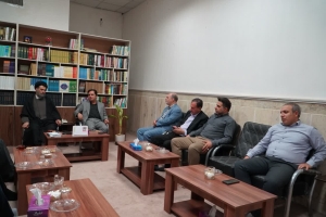 تصویر نماز جمعه پایگاهی کلیدی برای تقویت بصیرت و ایجاد ارتباط مستقیم مردم و مسئولان است