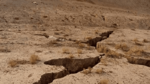 تصویر فرونشست ۲۸ سانتی‌متری در البرز